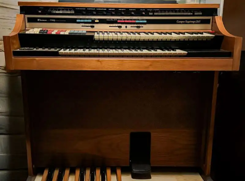 A-507 – Thomas Cameo Supreme Z-265 Orgel mit Moog Synthesizer